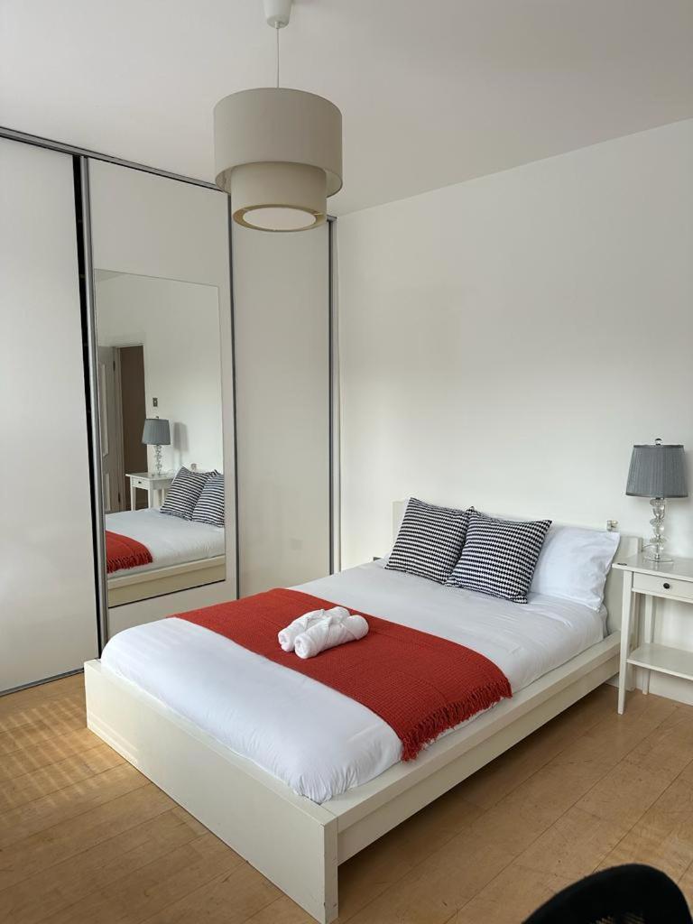 Spacious City London Apartments London Eye, Westminster, Big Ben, Vauxhall Station 外观 照片